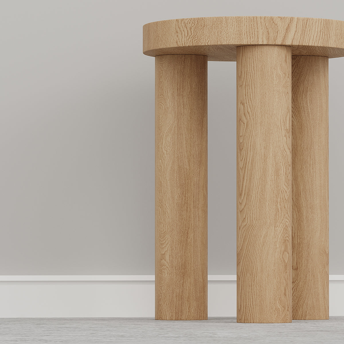 Chloe Side Table / 32 x 43 CM